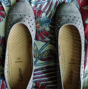 Gabor Hovercraft grey suede ballet flats 6…